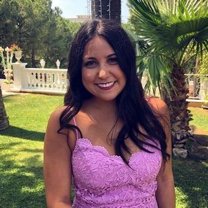 Meet your Posher, Jessica